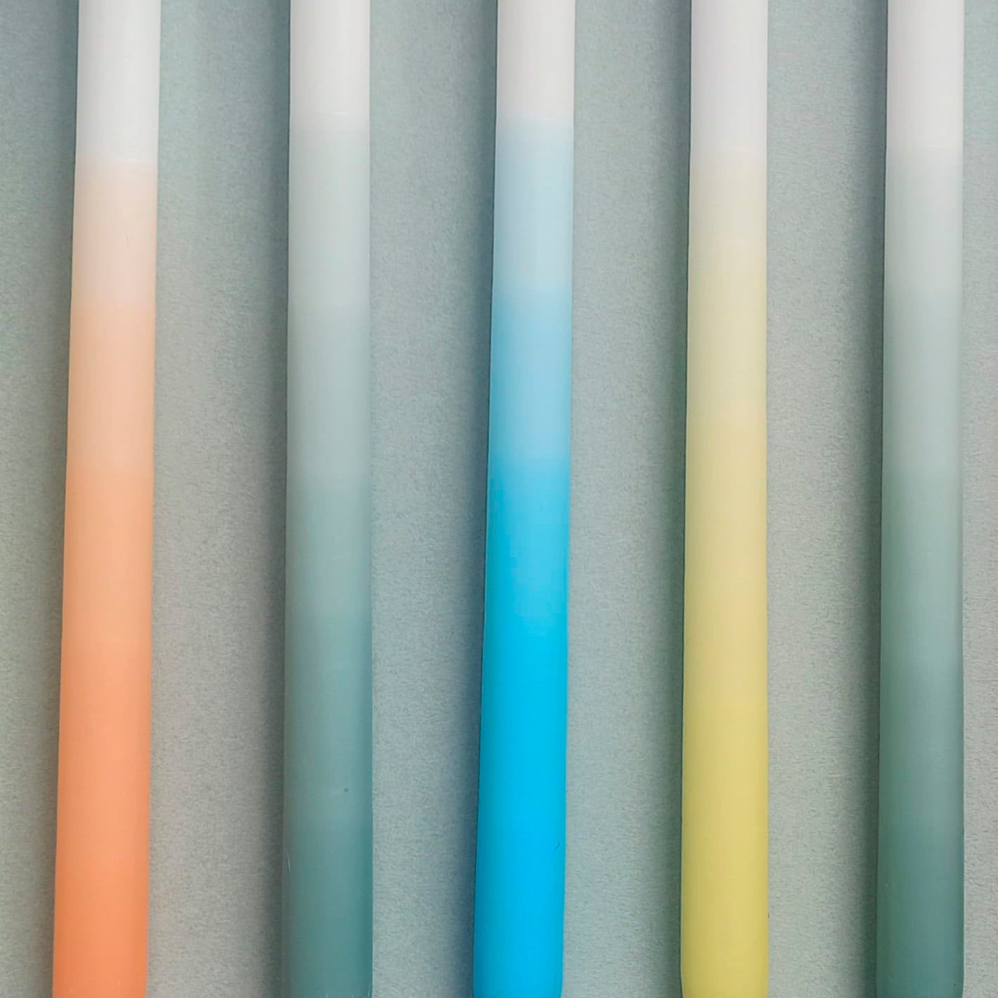 1 GRADIENT CANDLE - choose color
