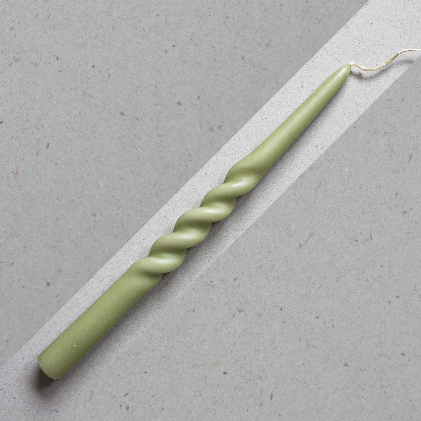 1 HANDMADE TWISTED CANDLE - choose color