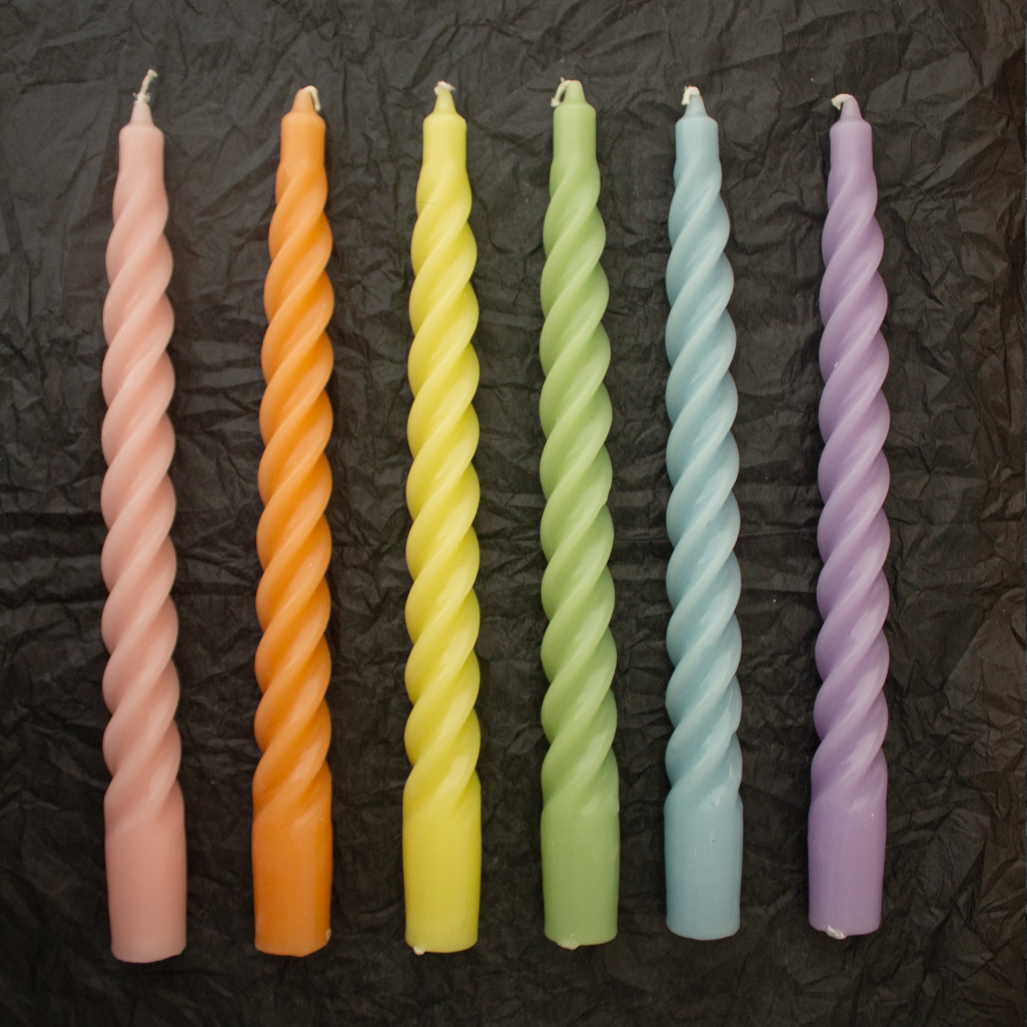 6 TWISTED CANDLES