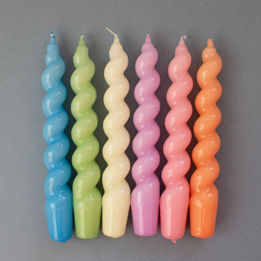 6 WAVY CANDLES