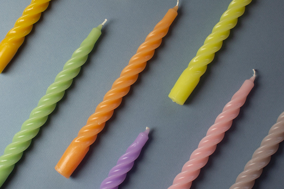 6 TWISTED CANDLES