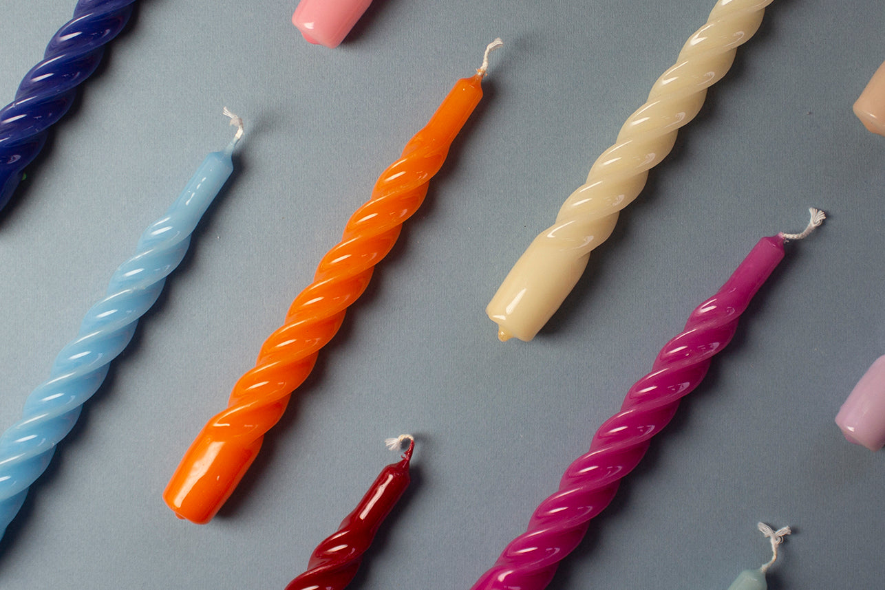 5 TWISTED CANDLES