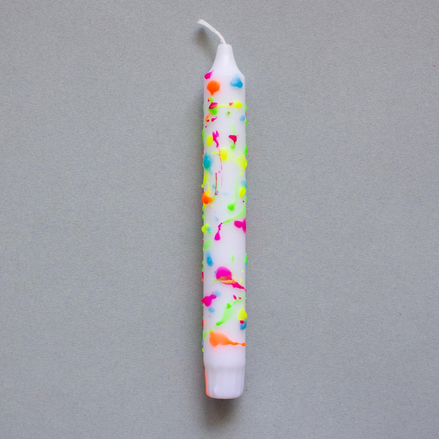 1 CONFETTI CANDLE